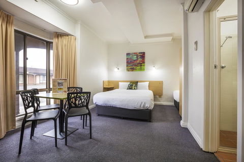 Boomerang Hotel - Holiday Find 22