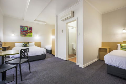 Boomerang Hotel - Holiday Find 2