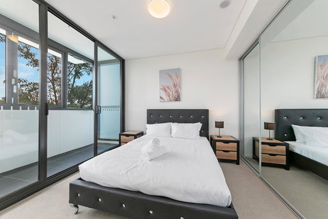 Stylish And Neat Two Bed Apartment In Wentworth Point - Holiday Find 7