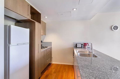 Wyndel Apartments North Sydney - Harbour Watch - Holiday Find 10