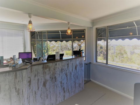 Sky Rider Motor Inn - Holiday Find 8