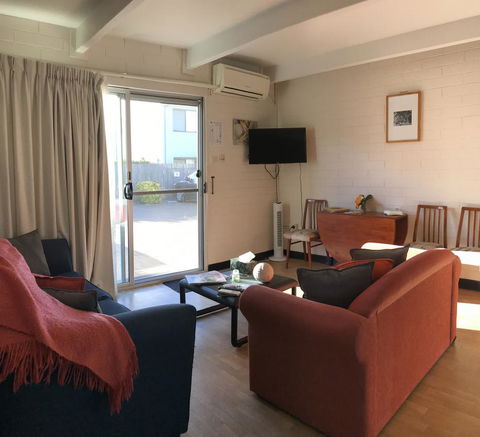 Kon Tiki Apartments - Holiday Find 16