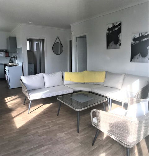 Kon Tiki Apartments - Holiday Find 3