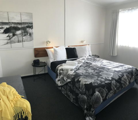 Kon Tiki Apartments - Holiday Find 5