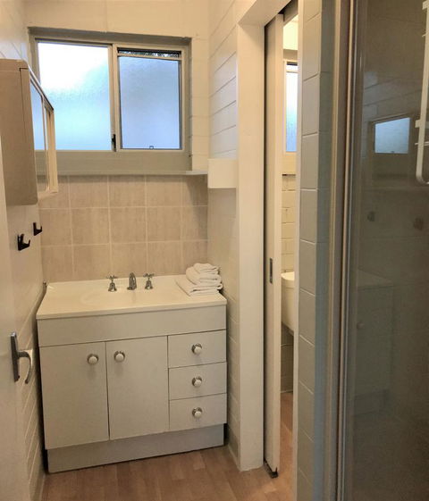 Kon Tiki Apartments - Holiday Find 13