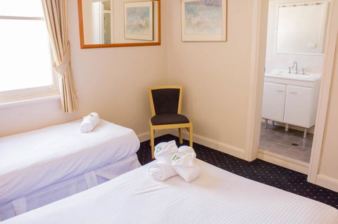 Gardners Inn Hotel - Holiday Find 4