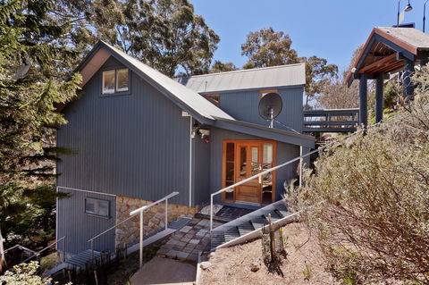 Pure Chalet Thredbo - Holiday Find 42