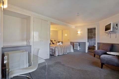 Pure Chalet Thredbo - Holiday Find 11