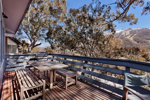 Pure Chalet Thredbo - Holiday Find 37