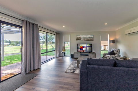 Horizons Retreat & Golf, Villa 133 - Holiday Find 2