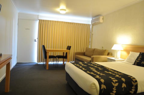 Albury Burvale Motor Inn - Holiday Find 26