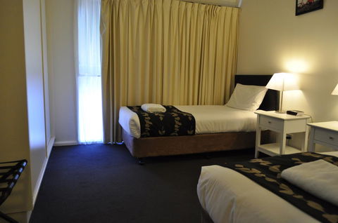 Albury Burvale Motor Inn - Holiday Find 21