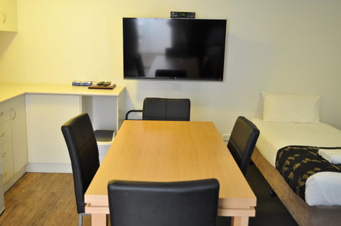 Albury Burvale Motor Inn - Holiday Find 30