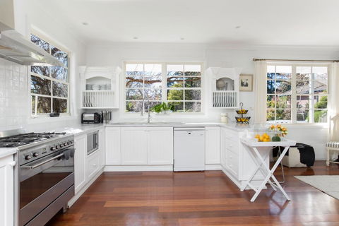 Bowral Escape - Holiday Find 5
