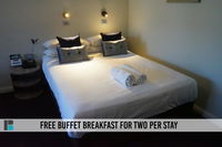 Book Bathurst Accommodation Vacations Holiday Find Holiday Find