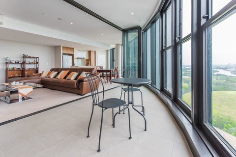 180Â° Water View Three Bedroom (wooden Furniture) - Holiday Find 7