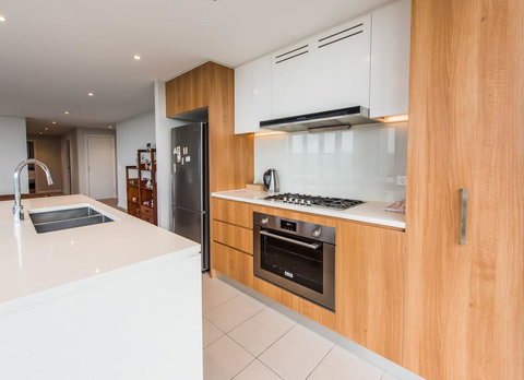 180Â° Water View Three Bedroom (wooden Furniture) - Holiday Find 31