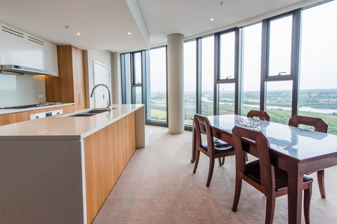 180Â° Water View Three Bedroom (wooden Furniture) - Holiday Find 10