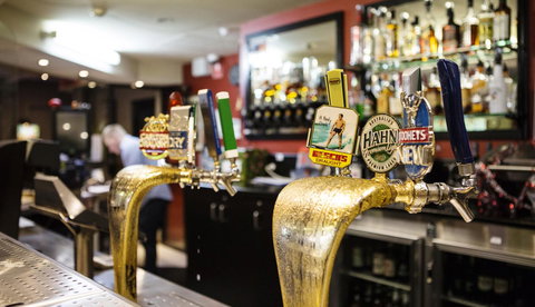 Nightcap At Hume Hotel - Holiday Find 22