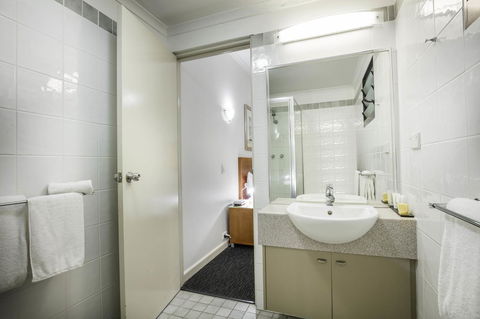 Mercure Darwin Airport Resort - Holiday Find 24