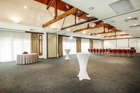 Mercure Darwin Airport Resort - Holiday Find 37