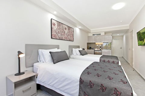 Argus Hotel Darwin - Holiday Find 12
