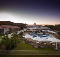 Crowne Plaza Alice Springs Lasseters - Holiday Find