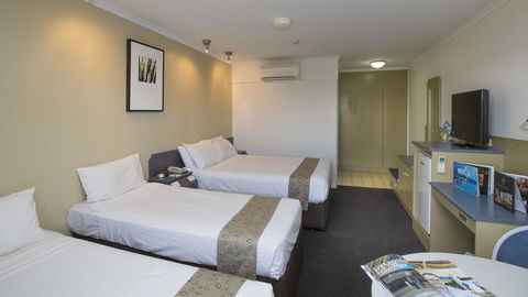Stay At Alice Springs Hotel - Holiday Find 5
