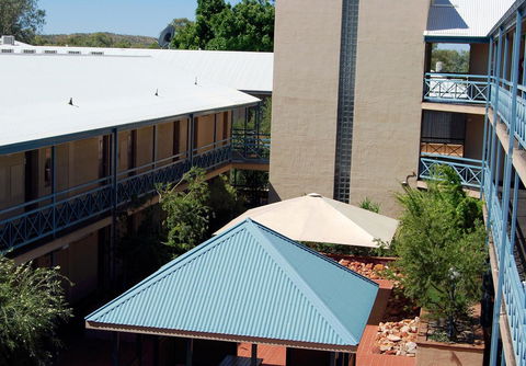 Stay At Alice Springs Hotel - Holiday Find 20
