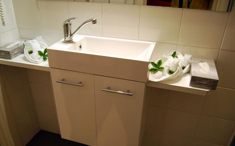 Stay At Alice Springs Hotel - Holiday Find 18