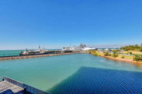 Astra Apartments Darwin - Holiday Find 13