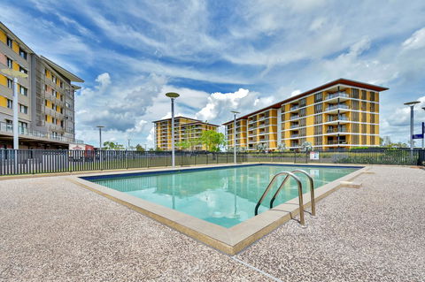 Astra Apartments Darwin - Holiday Find 15