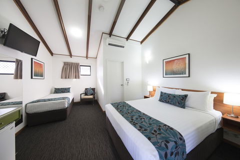 Palms City Resort - Holiday Find 43
