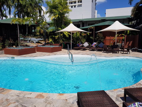 Palms City Resort - Holiday Find 1
