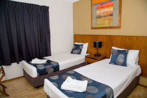 Cullen Bay Resorts - Holiday Find 8
