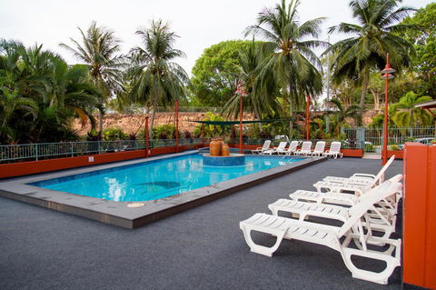 Cullen Bay Resorts - Holiday Find 10