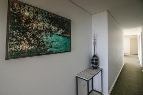 ZEN BY THE WATER - Esplanade Darwin Retreat - Holiday Find 37