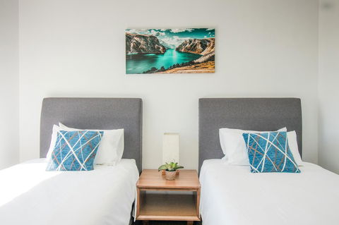 ZEN BY THE WATER - Esplanade Darwin Retreat - Holiday Find 17