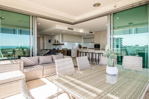 ZEN BY THE WATER - Esplanade Darwin Retreat - Holiday Find 38