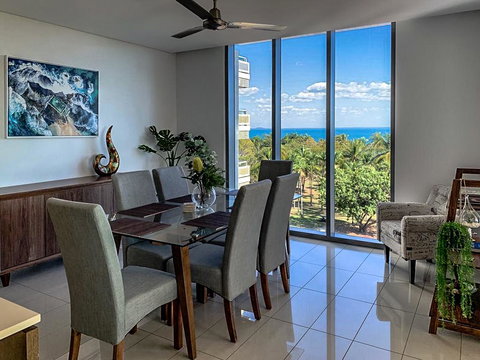 ZEN BY THE WATER - Esplanade Darwin Retreat - Holiday Find 6