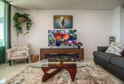 ZEN BY THE WATER - Esplanade Darwin Retreat - Holiday Find 2