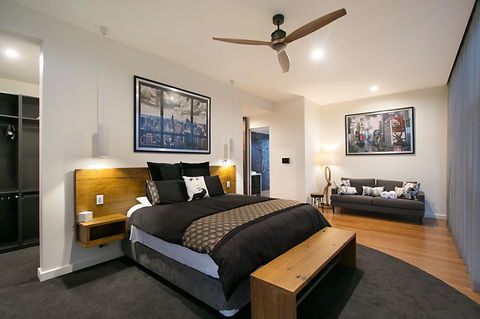 Salt Village Retreat - Holiday Find 13