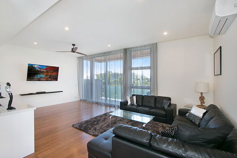 Salt Village Retreat - Holiday Find 9