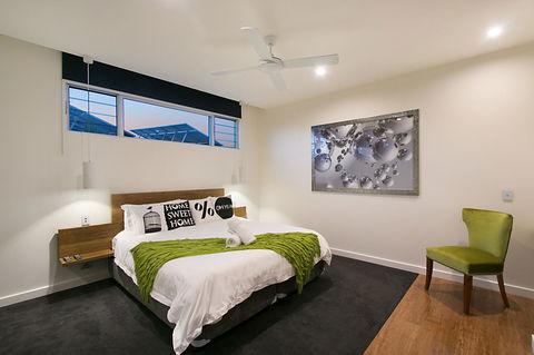 Salt Village Retreat - Holiday Find 10