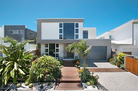 Salt Village Retreat - Holiday Find 17