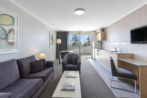 Nesuto The Entrance - Holiday Find 21