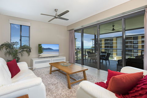 Darwin Waterfront Luxury Suites - Holiday Find 43