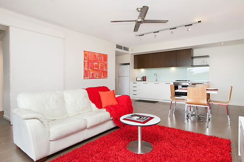 Darwin Waterfront Luxury Suites - Holiday Find 5