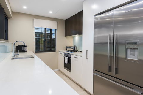 Darwin Waterfront Luxury Suites - Holiday Find 40