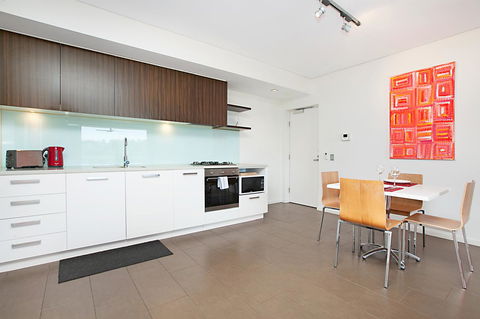 Darwin Waterfront Luxury Suites - Holiday Find 4